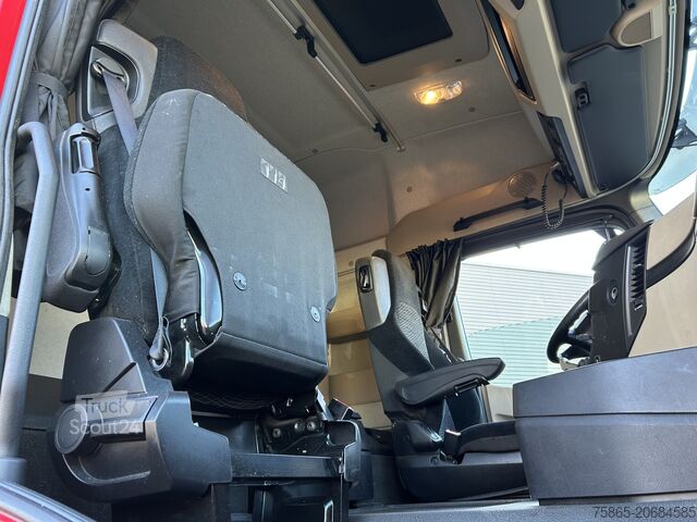 Standart-SZM Mercedes-Benz Actros 1842 LS Streamspace / 934 dkm / NL Truck...