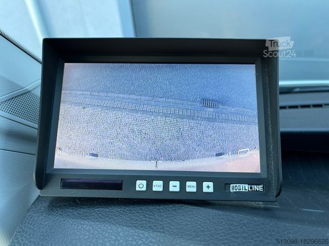 Transporter mit Koffer VOLKSWAGEN CRAFTER 2,0TDI AUTOMATIK XXL KOFFER KLIMA 1.HAND