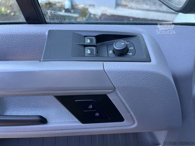 Transporter mit Koffer VOLKSWAGEN CRAFTER 2,0TDI AUTOMATIK XXL KOFFER KLIMA 1.HAND