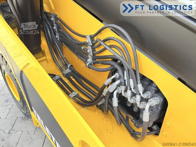 Teleskoplæsser JCB TLT 30D NEW TIRES CABIN ONLY 4478 HOUR