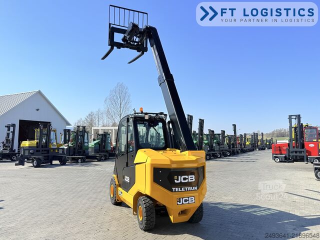 Teleskoplæsser JCB TLT30D TELESCOPIC MAST DIESEL CABIN