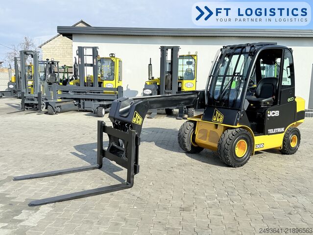 телескопический погрузчик JCB TLT 30D NEW TIRES CABIN ONLY 4478 HOUR