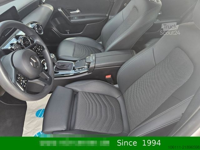 Dodávka MERCEDES-BENZ A 200 A -Klasse Navigation Kamera