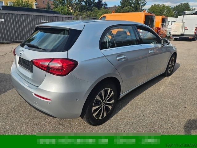 Dodávka MERCEDES-BENZ A 200 A -Klasse  Navigation Kamera
