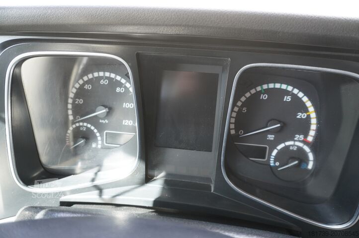 Karavan Mercedes-Benz Actros 2542 / NEW tow truck / steered 3r