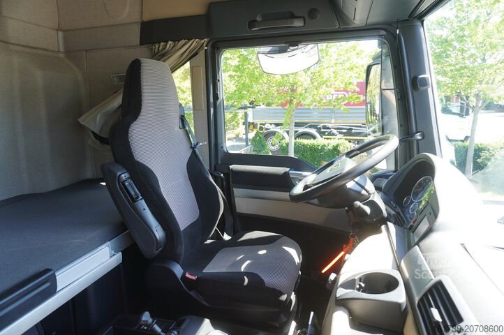 TRAKTOR MAN TGX 18.420 tractor unit / 190 tho. km