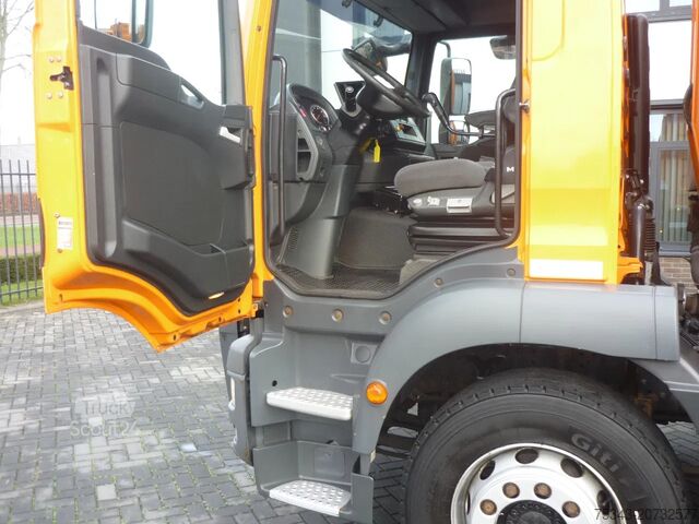 Bil for innsamling av avfall MAN TGM 26.340 6x2-4 Zoeller Medium XL