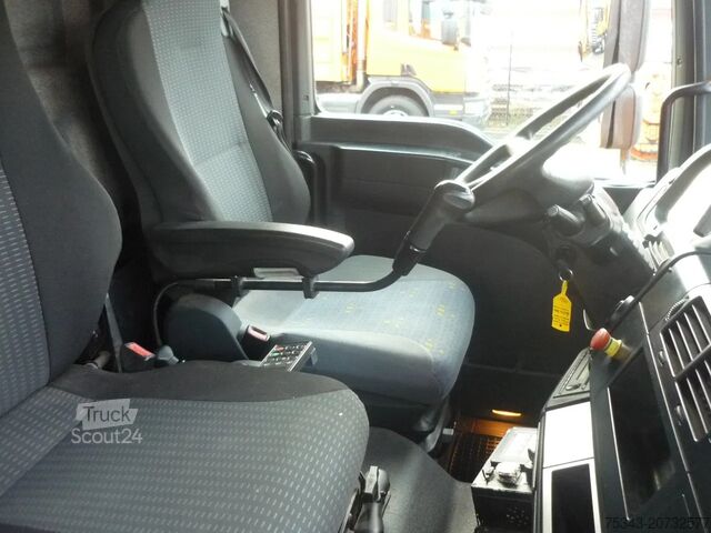 Bil for innsamling av avfall MAN TGM 26.340 6x2-4 Zoeller Medium XL