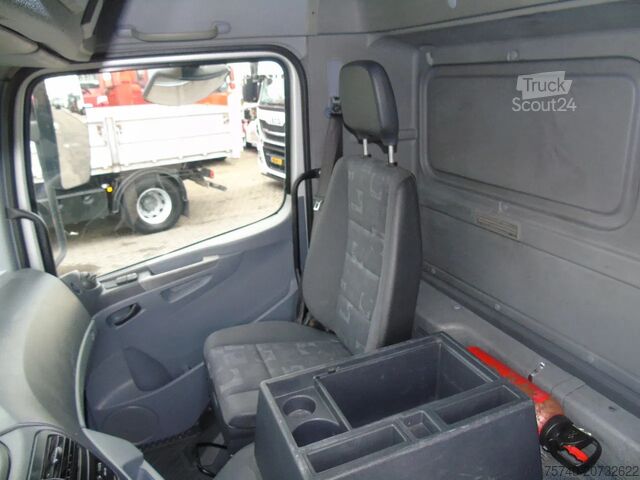 Koffer Mercedes-Benz Atego 1223 + LIFT