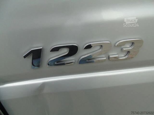 Koffer Mercedes-Benz Atego 1223 + LIFT