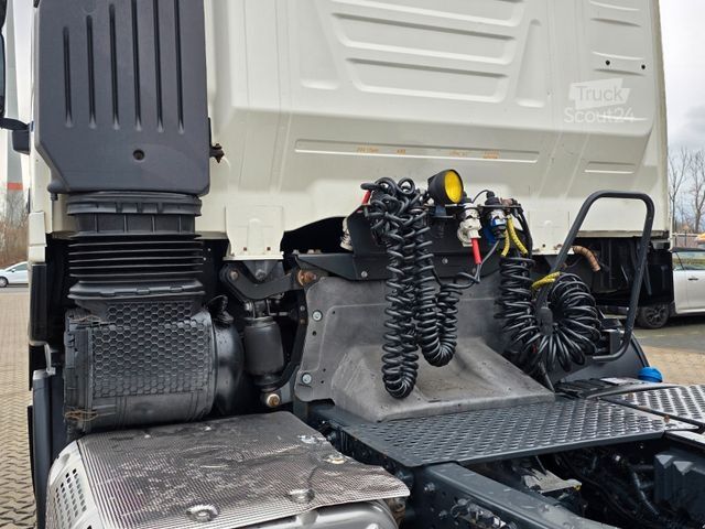 Standard dragbil IVECO Stralis 460 / ZF Intarder