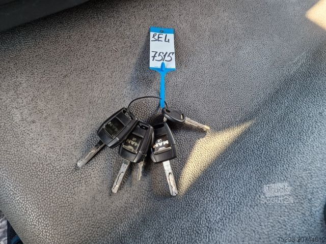 Soğutuculu kamyon MAN TGM 18.290 4X2 LL / Ladebordwand / 2 Tanks