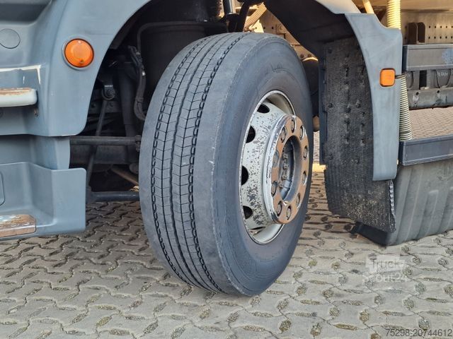 Soğutuculu kamyon MAN TGM 18.290 4X2 LL / Ladebordwand / 2 Tanks