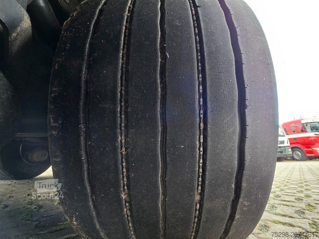 Open semitrailer with tarp SCHMITZ CARGOBULL SCS 24/L - 13.62 Mega / Palettenkasten / Hubdach