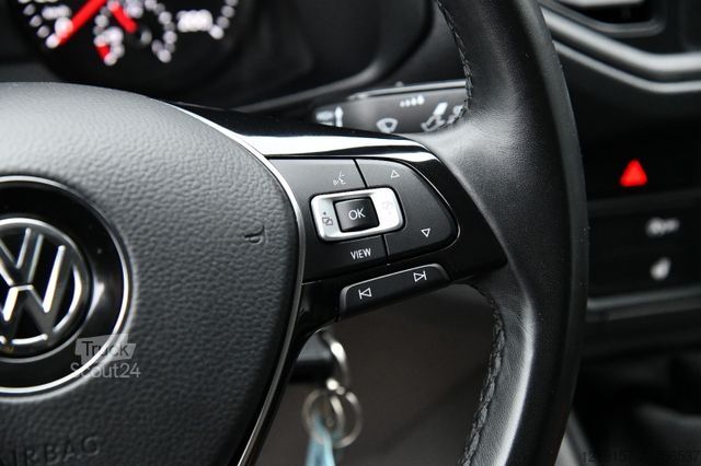 Transporter mit Koffer VOLKSWAGEN Crafter Koffer Ladebordwand 35 lang Standheizung