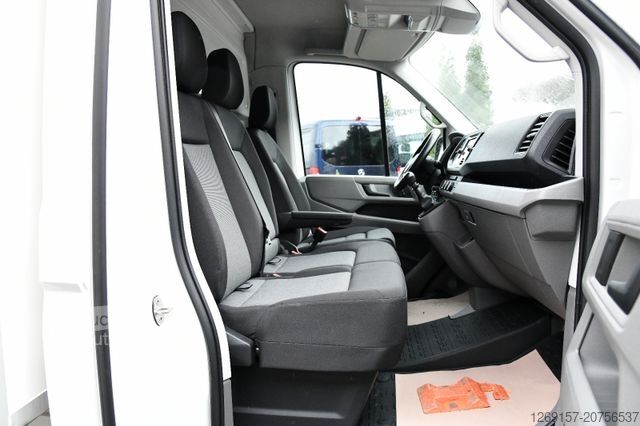 Transporter mit Koffer VOLKSWAGEN Crafter Koffer Ladebordwand 35 lang Standheizung