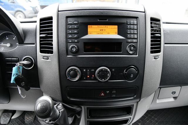 Koelwagen met geïsoleerde laadbak MERCEDES-BENZ Sprinter 316CDI Kühlkasten Tief-Kühler Standkühl