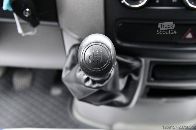 Koelwagen met geïsoleerde laadbak MERCEDES-BENZ Sprinter 316CDI Kühlkasten Tief-Kühler Standkühl