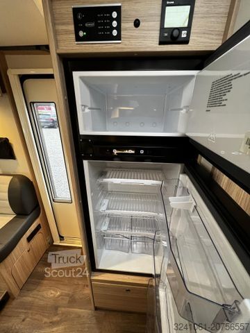 Półzintegrowany kamper SUNLIGHT Adventure T 68