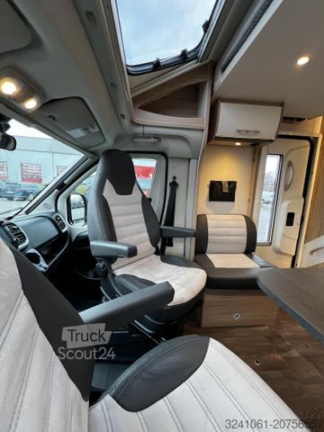 Półzintegrowany kamper SUNLIGHT Adventure T 68