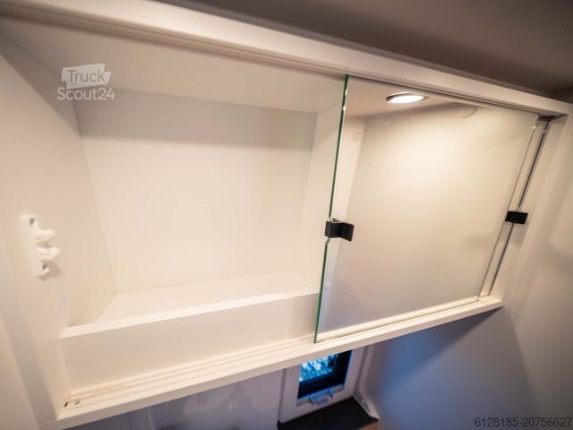 Kastenwagen Wohnmobil / Campervan PÖSSL MB Sprinter 4x4 Roadstar X SlideOut/Autark