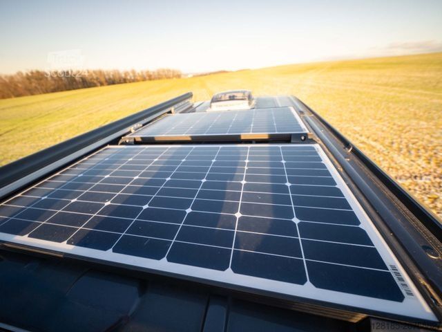 Kastenwagen Wohnmobil / Campervan PÖSSL MB Sprinter 4x4 Roadstar X SlideOut/Autark