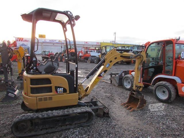 Miniexcavadora CATERPILLAR 301.7 D CR Canopy Minibagger 14.000 EUR