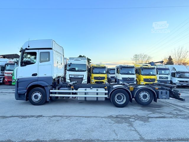 Wissellaadbak vrachtwagen MERCEDES-BENZ School-Truck/Fahrschule/Actros2540/ExBW/6x2/95TK