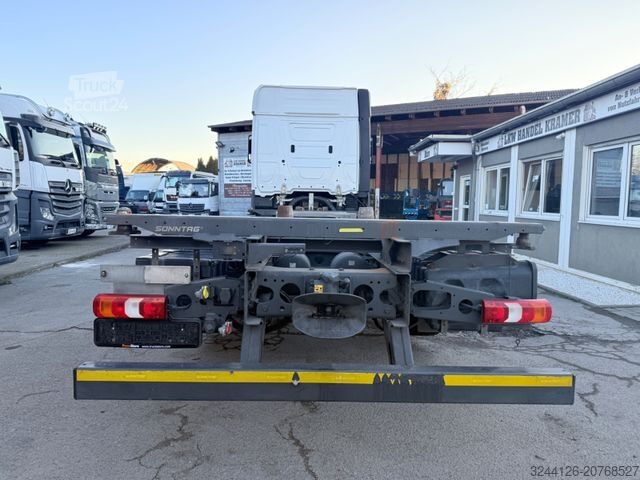 Wissellaadbak vrachtwagen MERCEDES-BENZ EX-Bundeswehr/Fahrschul-LKW/5Sitze/Veigel/Actros