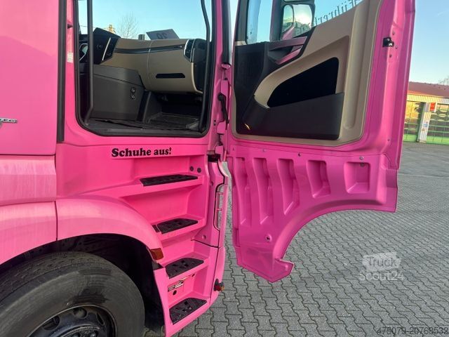 Liellopu pārvadāšanas kravas automašīna MERCEDES-BENZ Actros 2563 / Kaba 3 x Stock 50 m²