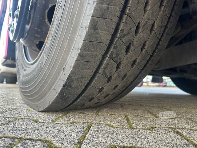 Viehtransporter LKW MERCEDES-BENZ Actros 2563 / Kaba 3 x Stock 50 m²