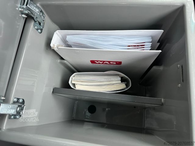 Feuerwehrfahrzeug MERCEDES-BENZ Sprinter 519 RTW / 4x4 Allrad / WAS Trage