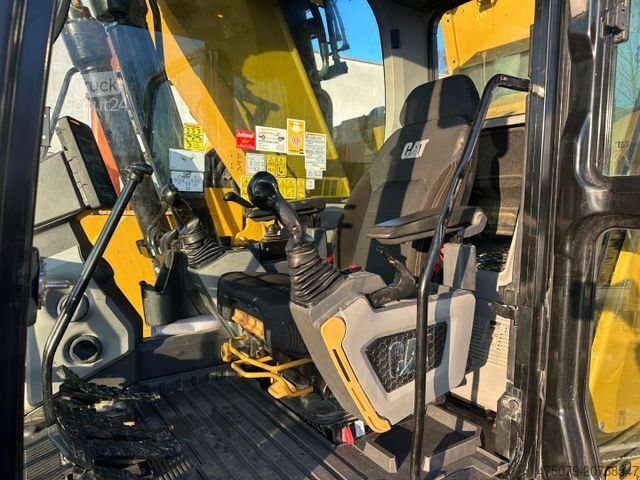 Escavatore cingolato CATERPILLAR 325 07C / Planierschild / Verstellausleger / Oil