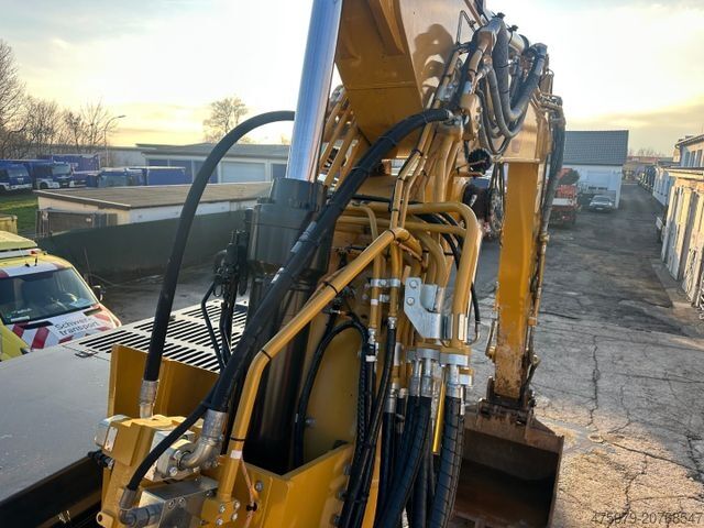 Larvegraver CATERPILLAR 325 07C / Planierschild / Verstellausleger / Oil