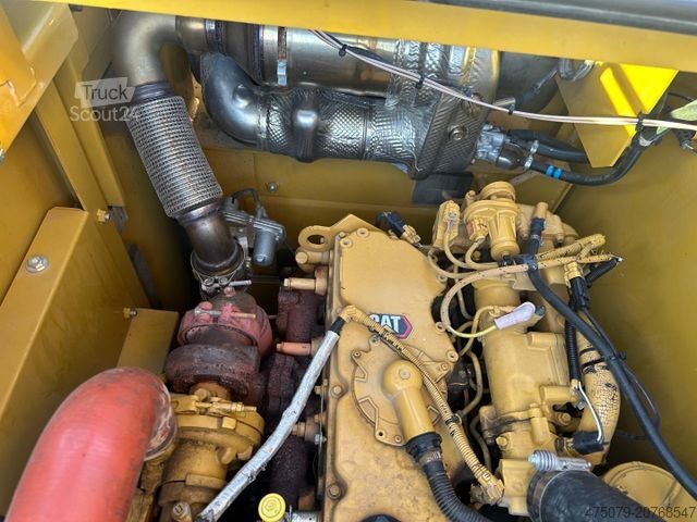 Escavatore cingolato CATERPILLAR 325 07C / Planierschild / Verstellausleger / Oil