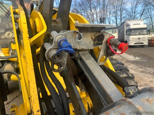 Riteņu iekrāvējs WACKER WL 38 / Kehrmaschine / Gabel / 2 x Schaufel