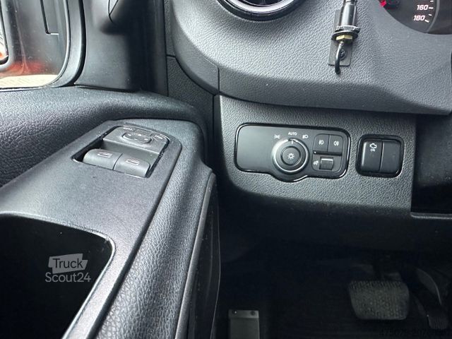 Feuerwehrfahrzeug MERCEDES-BENZ Sprinter 519 CDI / WAS + Trage