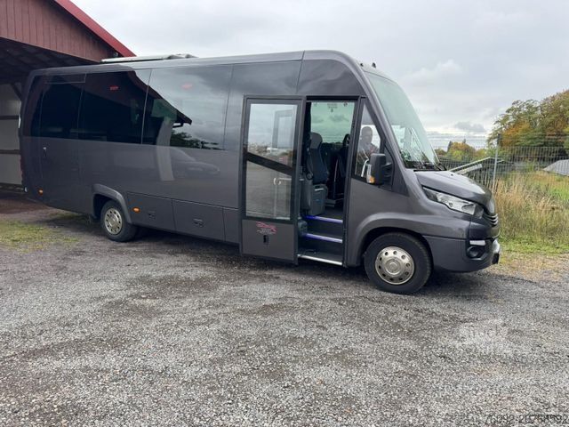 Mikroautobuss IVECO Maximo 70c18 (TOP*7.5t) Rosero/ Rapido