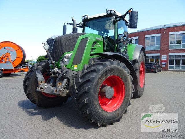 Tractor Fendt 828 VARIO S4