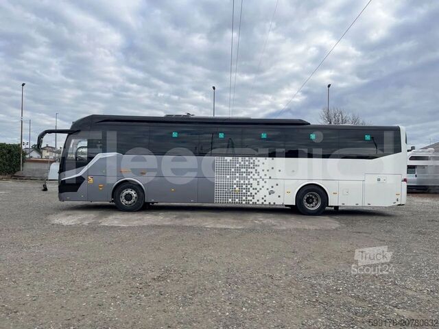 Car de tourisme King Long C12E