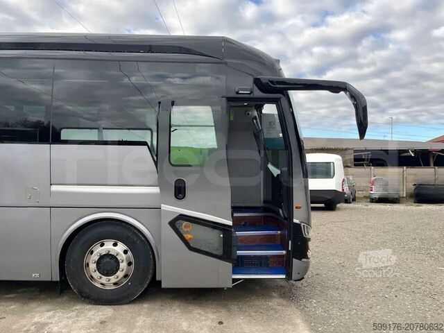 Car de tourisme King Long C12E