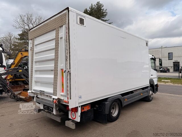 Benne fermée Mercedes-Benz ATEGO 1221 12T - INSULATED BOX 5,00M - TAILLIFT...