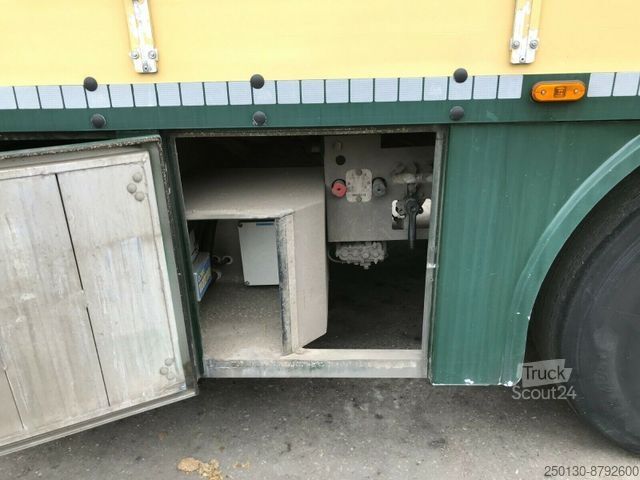 Naczepa do transportu bydła PEZZIOLI SBA 63/3.Stock, Aggregat, Hubdach, Tränke