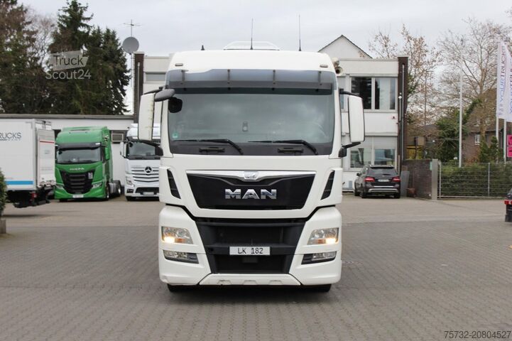Kühlkoffer-LKW MAN TGX 26.440 CS 850 Retarder Schlafkab Kühlbox