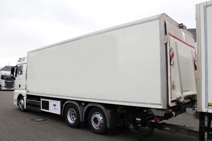 Kühlkoffer-LKW MAN TGX 26.440 CS 850 Retarder Schlafkab Kühlbox