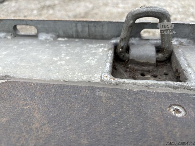 Swap body open Wecon Verzinkte Plattform Zurringe+Lochleiste