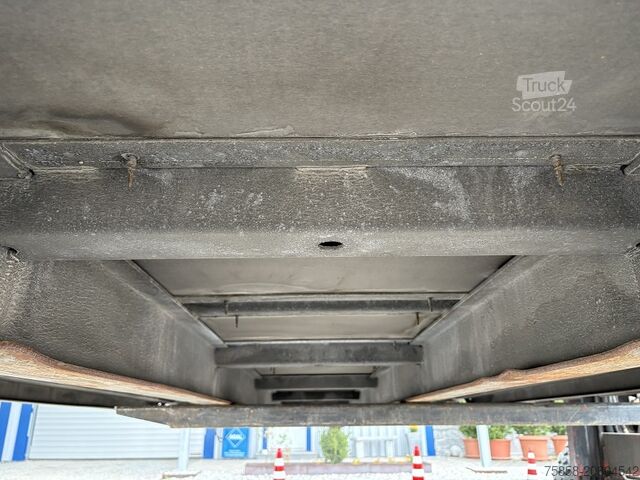 Swap body open Wecon Verzinkte Plattform Zurringe+Lochleiste