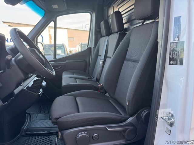 Dodávka s vysokou střechou MERCEDES-BENZ Sprinter 315 CDI 3665 Klima Kamera AHK