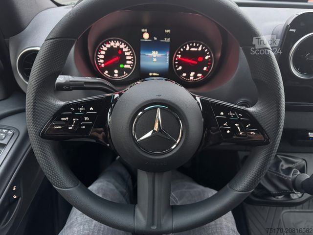 Dodávka s vysokou střechou MERCEDES-BENZ Sprinter 317 CDI 3665 Klima Kamera AHK