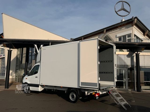 Skříňová dodávka MERCEDES-BENZ Sprinter 315 CDI Möbelkoffer Treppe Windabweiser